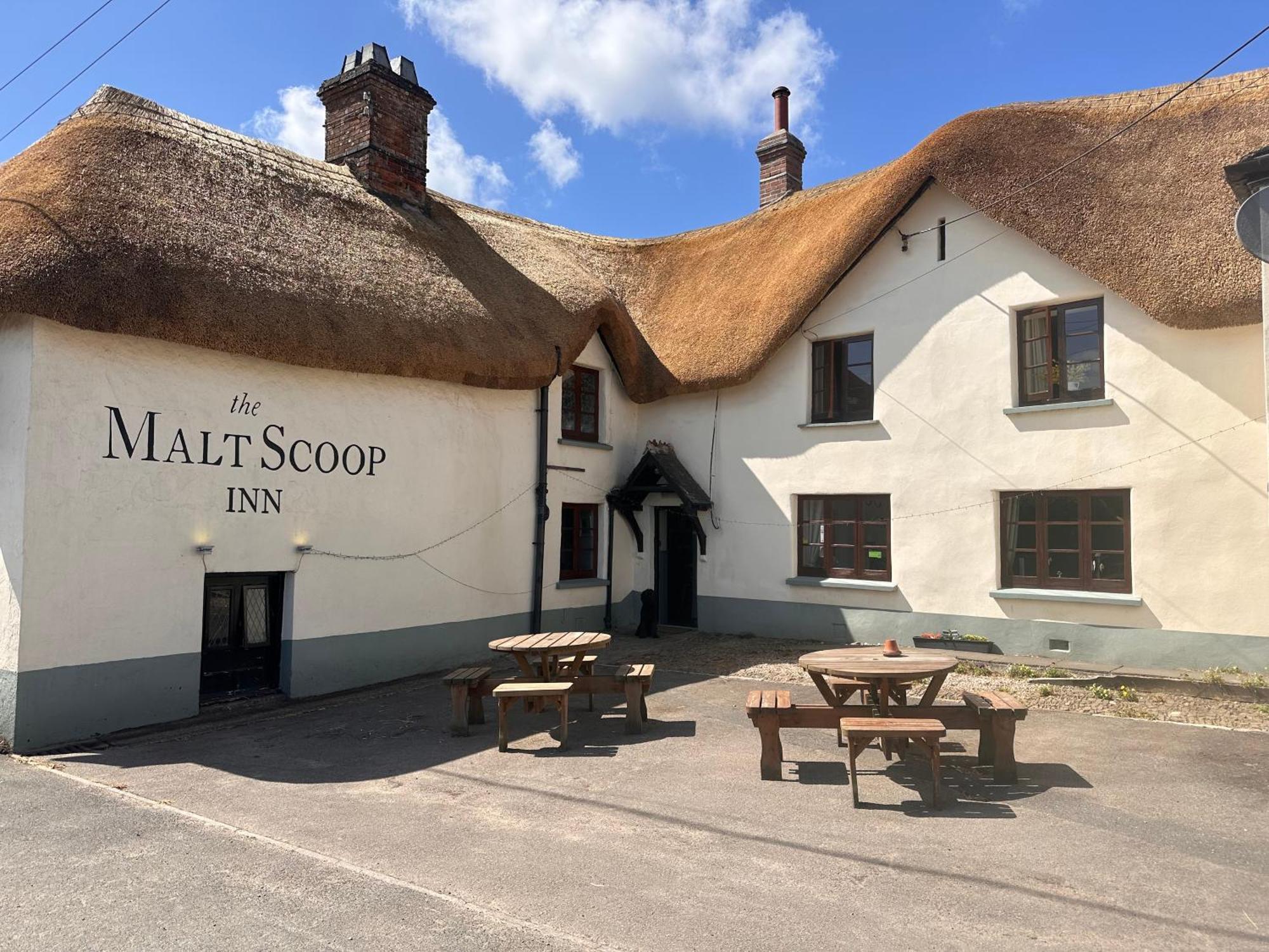 The Malt Scoop Inn Merton  Exteriör bild